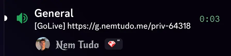 Canal de voz do Discord exibindo o link da sala do GoLive no status da call